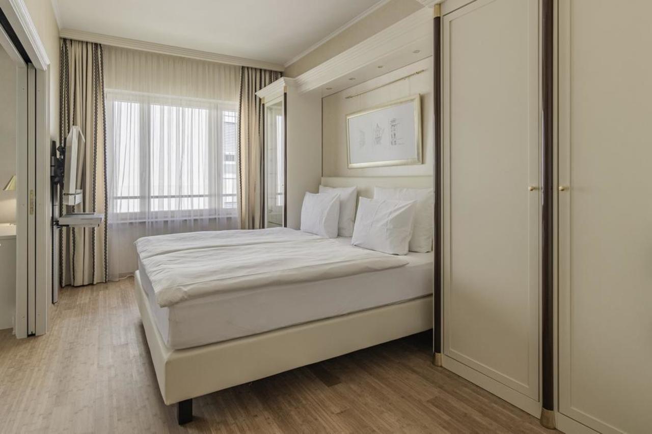 Aqua Aurelia Suitenhotel An Den Thermen Μπάντεν-Μπάντεν Εξωτερικό φωτογραφία