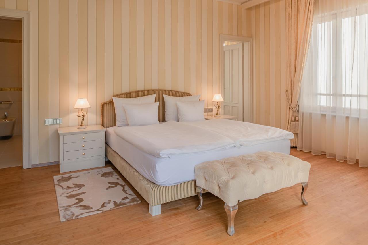 Aqua Aurelia Suitenhotel An Den Thermen Μπάντεν-Μπάντεν Εξωτερικό φωτογραφία